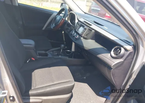 2016 Toyota Rav4 Le z USA, uszkodzony, nr VIN 2T3ZFREV3GW264382